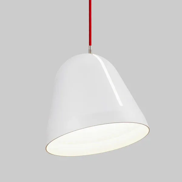 NYTA Pendelleuchte Tilt weiss matt rot