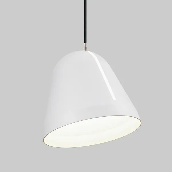 NYTA Pendelleuchte Tilt weiss matt schwarz