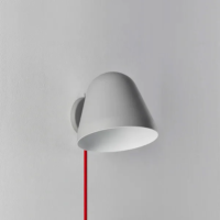 NYTA Wandleuchte Tilt Wall Short grau kabel rot