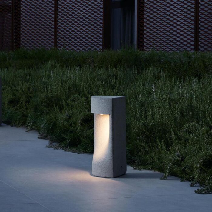 Bover Moai B/35 Outdoor LED-Pollerleuchte