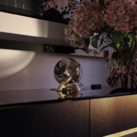 Lumina Limbus Eye LED-Tischlampe – Bild 8