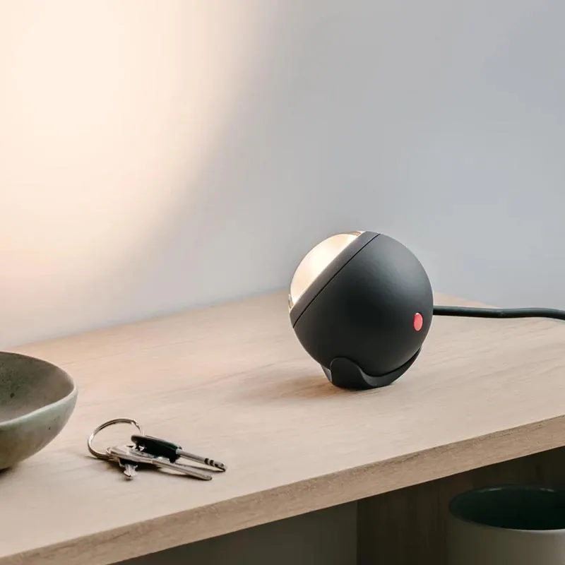 GRAU Falling in Love Tischleuchte