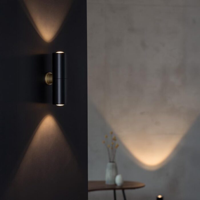 less'n'more Athene Zweiflammig LED-Wandleuchte