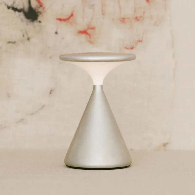 GRAU Salt LED-Tischleuchte mit Akku – Bild 3