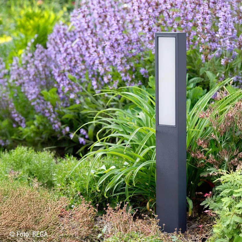 Bega Garten- und Wegeleuchte einseitig freistrahlend