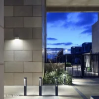 Bega Garten- und Wegeleuchte mit gerichtetem Licht – Bild 2