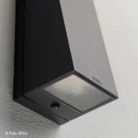 BEGA Wandleuchten mit gerichtetem Licht – Bild 5