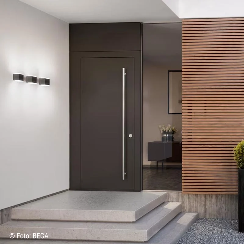 BEGA Wandleuchte mit abgeblendetem Licht - Up & Downlight – Bild 4