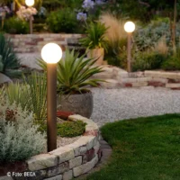 Bega Garten- und Wegeleuchte Boom freistrahlend mit Opalglas-Glasschirm – Bild 2