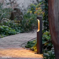 Bega Garten- und Wegeleuchte mit Lichtausbruch
