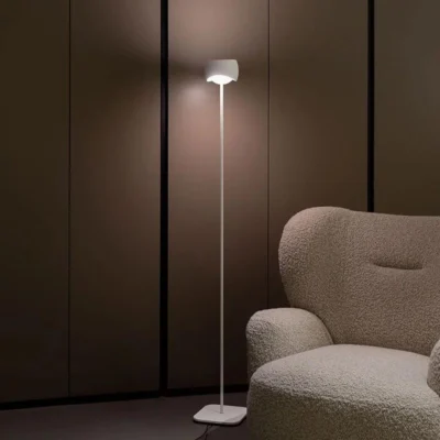 OLIGO Curved LED-Stehleuchte Tunable White Ambiente Weiß