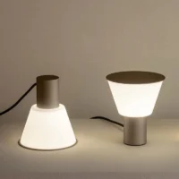 Estiluz Belt 4147 LED Tischleuchte Champagner