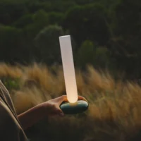 Vibia Alba LED-Tischleuchte mit Akku Ambiente Bild Outdoor