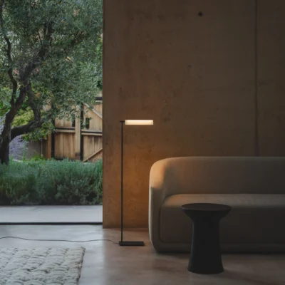 Vibia Asia 3640 LED-Stehleuchte Im Wohnraum