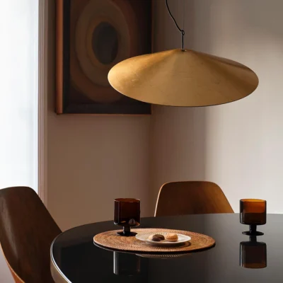 KDLN Kate 43 LED-Pendelleuchte Blattgold Ambiente