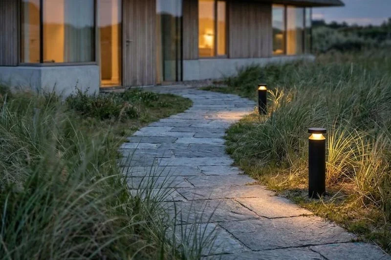 Gartenwege sicher und stimmungsvoll beleuchten