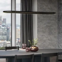 Knapstein ELIN-135 LED-Pendelleuchte über Esstisch